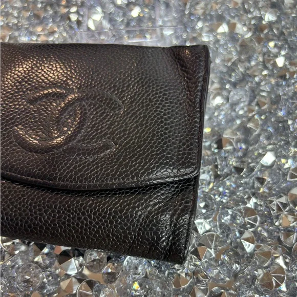 Chanel IMPERFECT CC compact bifold wallet in black caviar leather GUC - Picture 12 of 12